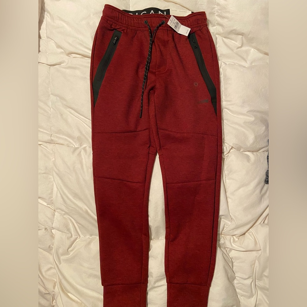 American Eagle Joggers. new With Tags